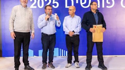 G 24.2 -103.jpg
