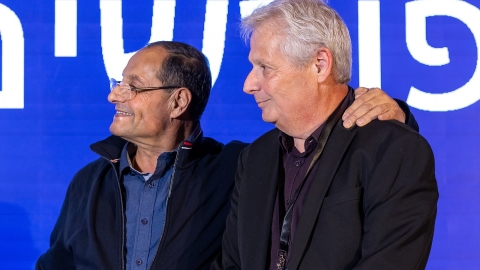 G 24.2 -76.jpg