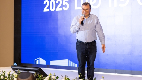 G 24.2 -38.jpg