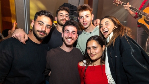 G 25.2 -464.jpg