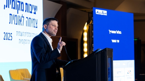 G 26.2 -166.jpg